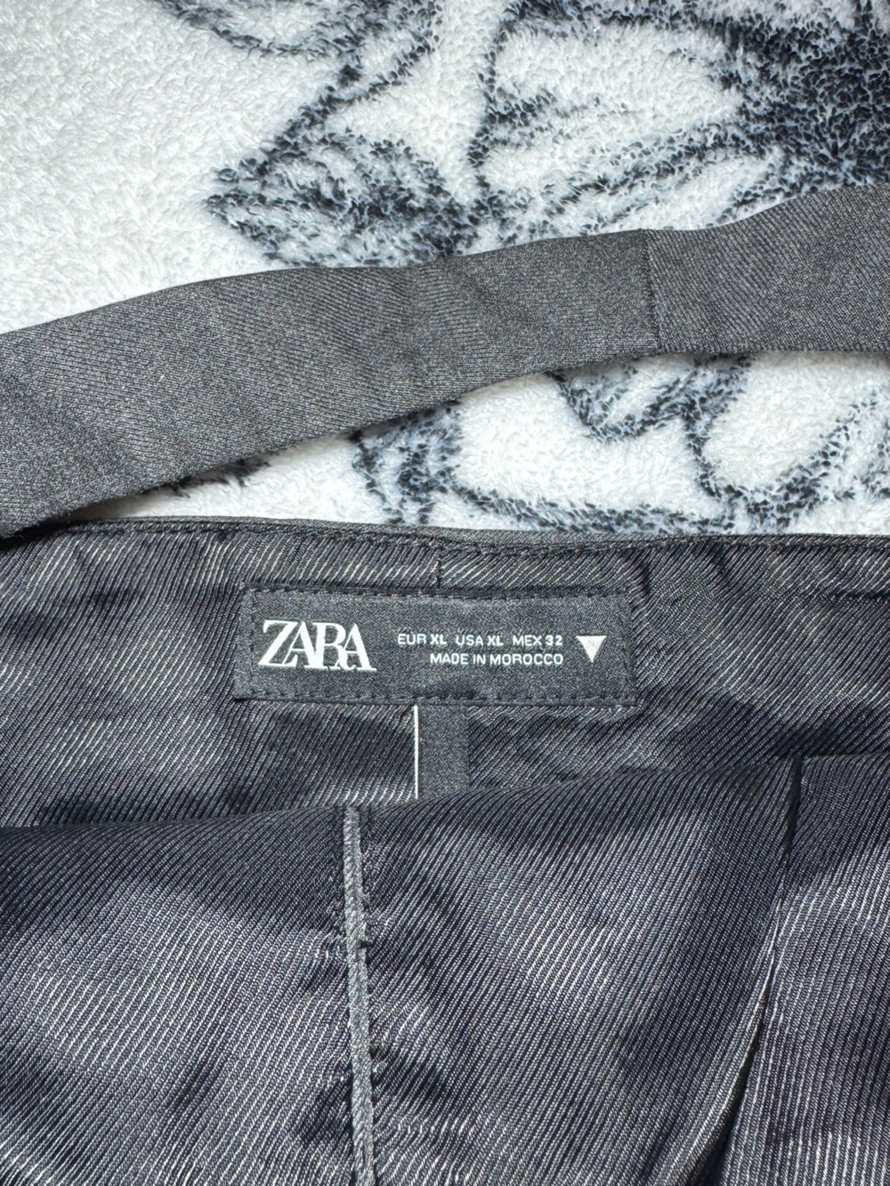 Zara Grey Bow Halter Top - Picture 4 of 6